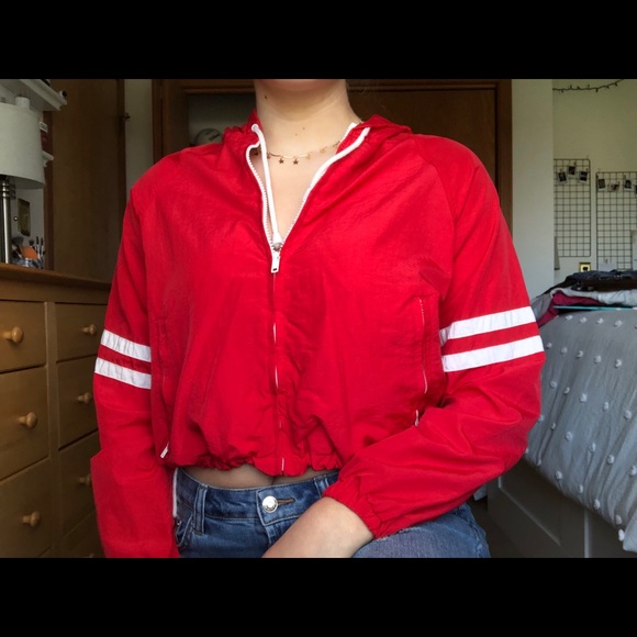 Brandy Cropped Windbreaker - Picture 3 of 7